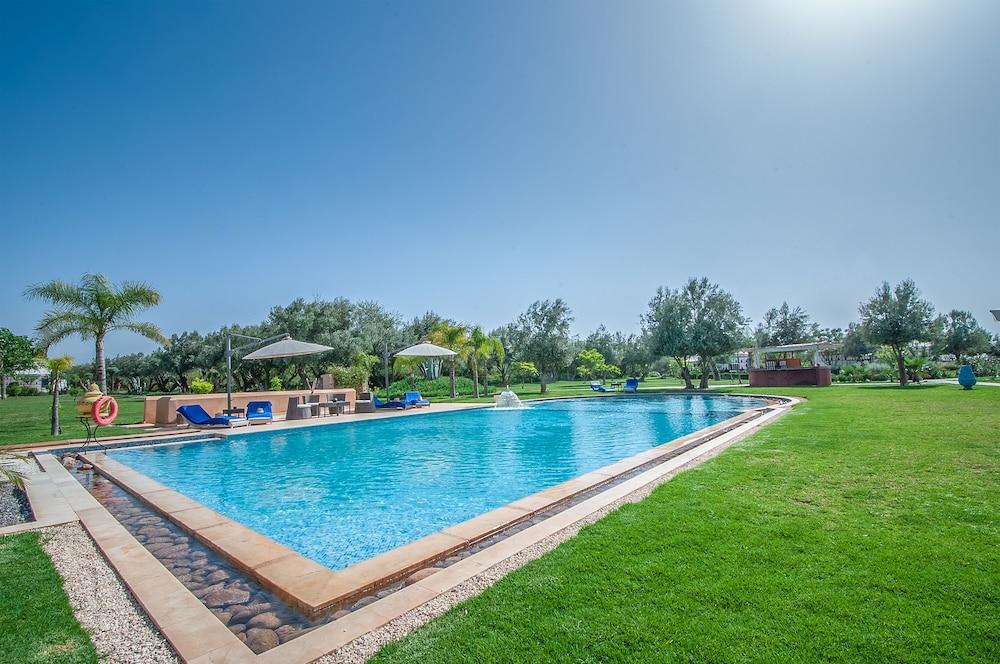 Villa Marco Au Jardin Des Senteurs El Ain Exterior foto